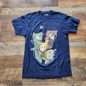 Spy x Family Anime Graphic T-Shirt Unisex Sz Med Crunchyroll Anya Yor Loid Bond